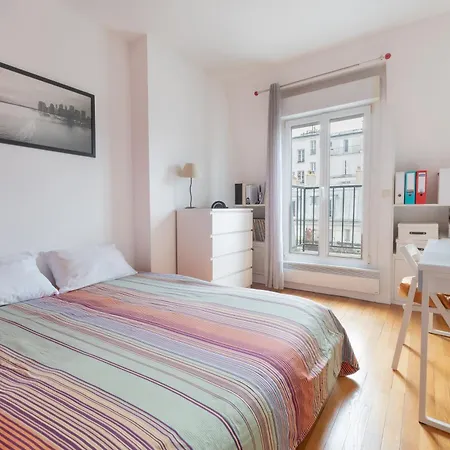 Bienvenue Rue Monge 5 Paris